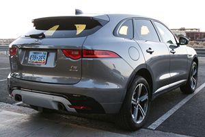 Jaguar F-Pace S d'occasion 2020 - Product Image 3