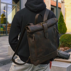 Fabricant personnalisé avec logo 2025 Nouveau sac à dos haut de gamme en cuir personnalisé imperméable pour l'extérieur LRTB-0019 - Product Image 1