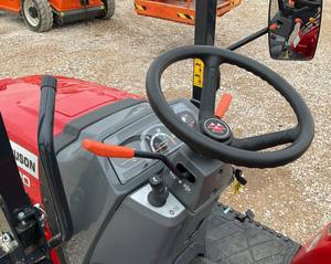 Tractor Compacto Massey Ferguson 1520 Usado de Calidad Original Disponible Ahora a Precio Económico en Venta - Product Image 3