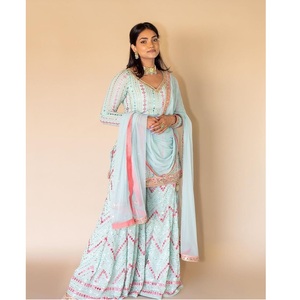 Lentejuelas bordadas pesadas Mangas completas Colección alucinante de Faux Georgette para bodas a precios asequibles de La India - Product Image 1