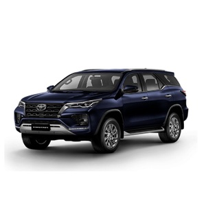 Toyota Fortuner de bajo costo Venta Excelente estado SUV confiable con bajo kilometraje Oferta asequible - Product Image 2