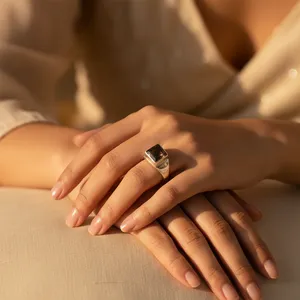 Anillo Boho Hecho a Mano para Hombre, Plata 925 con Cuarzo Ahumado, Topacio Cuadrado, Corte Princesa, Joyería de Platino para Enamorados - Product Image 3