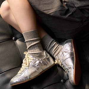 Chaussettes en cachemire élégantes et polyvalentes, chaussettes luxueuses pour femmes, bas doux mi-tube - Product Image 4