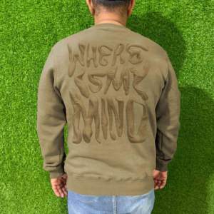 Fabricant à faible MOQ, sweat-shirts à capuche surdimensionnés en molleton de coton mélangé personnalisé, 500 GSM, délavé, avec strass, pour l'hiver, pour hommes - Product Image 4