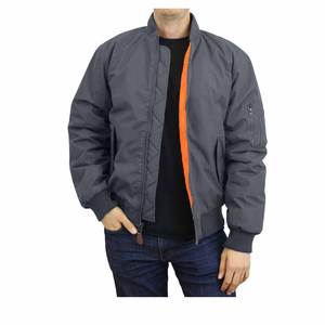 Chaqueta Bomber de poliéster/algodón de alta calidad para hombre de invierno con logotipo frontal de cuello levantado impermeable transpirable y características de secado rápido - Product Image 4