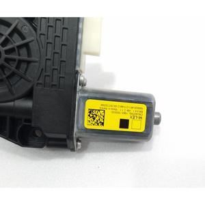 MOTOR ELÉCTRICO PARA VENTANA TRASERA DERECHA BMW Serie 1 F40 61355A02D64 (19>) - Product Image 2