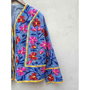 Chaqueta Acolchada Ligera con Bordado Indio para Mujer, Prenda de Invierno Transpirable, Ecológica y Reversible de Seda - Product Image 3