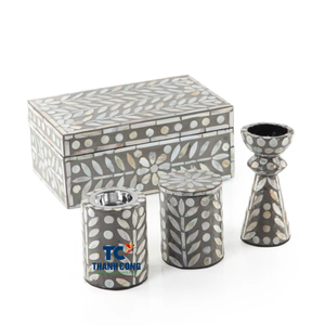 Ensemble de porte-bougie en nacre Mabkhar Bakhor en gros dans un coffret cadeau gris pour le Ramadan Eid Décoration de la maison Acheteurs du Moyen-Orient - Product Image 1