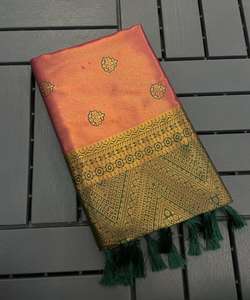 Sari indio en terciopelo con encaje y blusa para mujer - Product Image 5