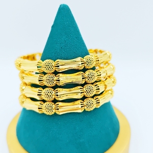 Großhandel vergoldete Kupfer Damenmode Armreifen Indisch Arabisch Feine Armbänder für Braut schmuck Dubai Schmuck - Product Image 5