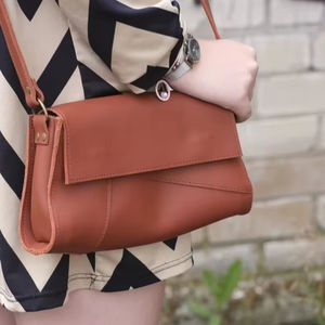 Sacs en cuir véritable véritable pour femmes Sacs à main pour dames Sacs à la mode, multifonctionnels et de haute qualité Sacs à bandoulière pour femmes - Product Image 1