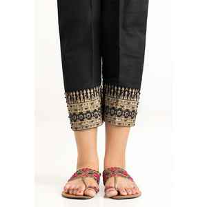 Pantalon en soie brute noire pour femme TR-22-124, collection de pantalons de costume - Product Image 3