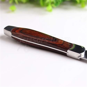 Rasoir à callosités OEM avec logo personnalisé Poignée légère et lame résistante à la rouille pour les soins quotidiens des pieds - Product Image 4