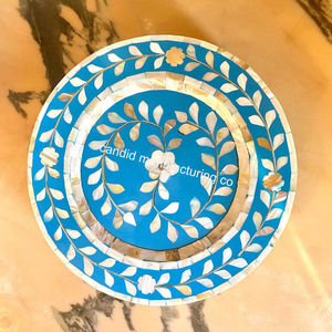 Chargeurs de salle à manger en incrustation de nacre fabriqués à la main pour les paramètres de table formels assiettes de chargeur en bois écologiques avec incrustation de vadrouille - Product Image 3