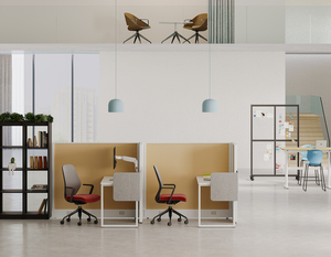 Poste de travail commercial OMNI insonorisé pour bureau, avec cloisons acoustiques pour le télémarketing - Product Image 2