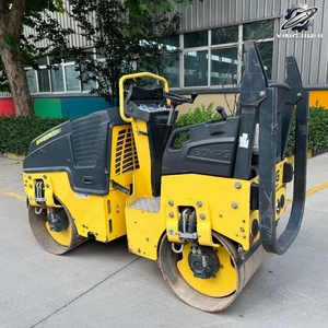 Compacteur vibrant à double tambour BOMAG BW80AD d'occasion, poids de travail 1,55 tonne, marque allemande originale, petit compacteur - Product Image 3