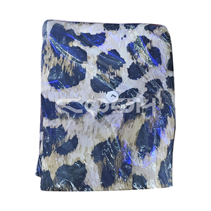 Corsé Personalizado con Estampado de Leopardo Sublimado Digital, con Varillas de Acero y Diseño Overbust en Satén - Product Image 6