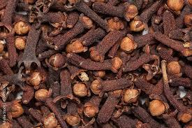 Clavos enteros secos naturales disponibles para la venta a precios de fábrica para la exportación en todo el mundo - Product Image 6