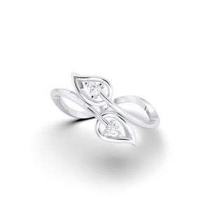Bague élégante en argent avec feuille de Moissanite de 0.08 carats, E-F/VVS-VS, diamant taille ronde, serti de broches, faite pour elle - Product Image 1