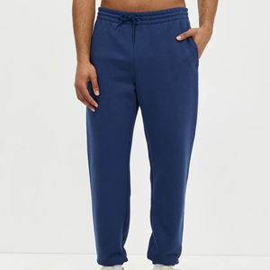 กางเกงขายาวลำลองผู้ชายทรงตรง ผ้าหนา ราคาถูก รับผลิตตามแบบ OEM - Product Image 4