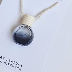 Botella de Perfume Duradera para Coche con Tapa de Rosca de Vidrio, Capacidad de 5ml, Cordón para Colgar, para Uso con Productos Químicos - Product Image 2