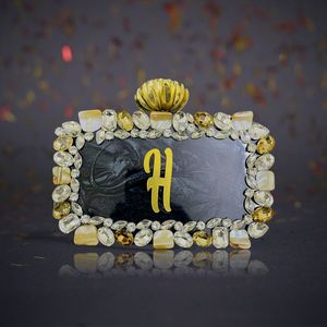 Pochette de soirée en résine de qualité supérieure fabriquée à la main élégante conception originale de coquillage strass métal artisanat de luxe à bas prix - Product Image 6