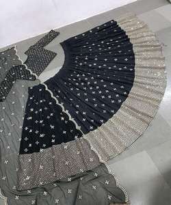 Trabajo de Bordado Intenso con Lehenga Choli para Fiestas, Venta al por Mayor al Precio Más Bajo, Prendas Étnicas - Product Image 2