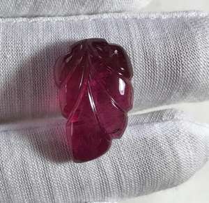 Piedra Preciosa Suelta de Turmalina Rosa Natural Tallada a Mano - Product Image 5