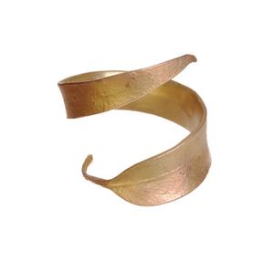 Hot Selling New napkin <b>ring</b> Factory <b>Indian</b> leaf Wholesale Price Metal Napkin <b>Ring</b> For Home and Hotel Napkin Holder for table top - Product Image 5