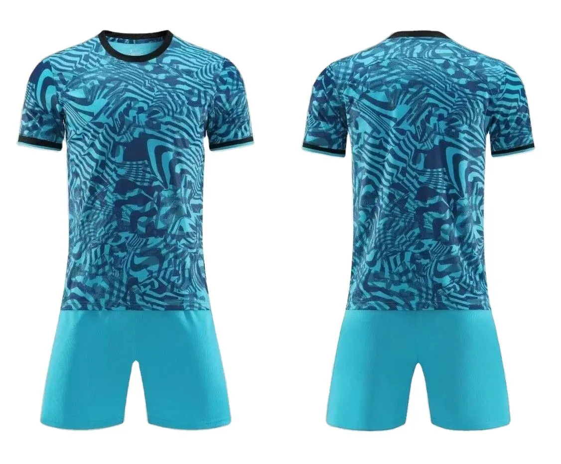 Maillot de football rétro personnalisé d'usine maillot de football nouveau design uniforme de football respirant pour hommes