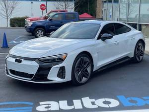 รถยนต์มือสอง Audi RS e-tron GT quattro AWD quattro 4 ประตู รุ่นปี 2023 สำหรับขาย - Product Image 3