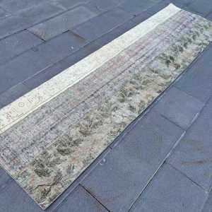 Alfombra Vintage de 2.5x8.8 pies, Alfombra Azul Marroquí de Lana - Product Image 2