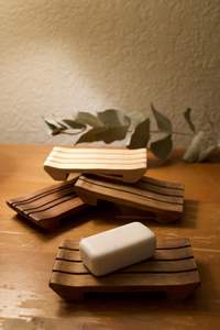 Jabonera de Bambú Sostenible, Antideslizante, Duradera y Ecológica, Accesorios de Baño - Product Image 2