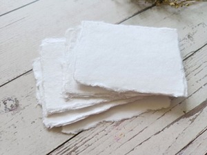 2.5X3.7 Place Carte 300 Gsm 100% Coton Chiffon Blanc À La Main Deckle Bord Papier - Product Image 3