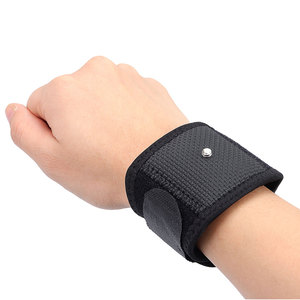 Muñequeras Deportivas Resistentes y Cómodas para Levantamiento de Pesas, Transpirables, de Neopreno Antideslizante, para Uso Deportivo y al Aire Libre para Adultos - Product Image 1