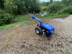 Leicht Gebrauchter Yagmur Tarim 12PS Getriebe-Antriebs-Einachsschlepper mit 2WD 1 Jahr Garantie zum Verkauf zu Sehr Guten Preisen - Product Image 4