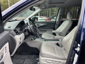 Honda Ridgeline RTL AWD d'occasion propre 2023 - Product Image 4