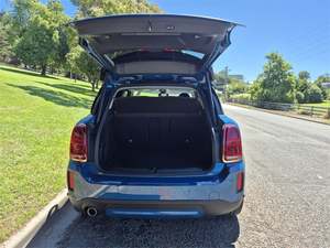 Voiture d'occasion en bon état, <span class=keywords><strong>MINI</strong></span> <span class=keywords><strong>Countryman</strong></span> <span class=keywords><strong>COOPER</strong></span> <span class=keywords><strong>Cooper</strong></span> 1.5PT Hatchback 2021, livraison mondiale - Product Image 6