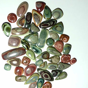 Cabujón de jaspe imperial natural, piedras preciosas de cuarzo de forma y tamaño mixtos sueltas para la fabricación de joyas - Product Image 2