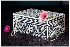 Boîte d'emballage de bijoux en incrustation d'os de qualité supérieure avec une finition décorative de qualité supérieure Nouvelle arrivée Boîte en incrustation d'os faite à la main de qualité supérieure - Product Image 5