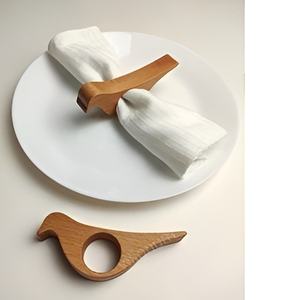 Hot Selling Round Shape Wood Napkin Ring Exclusive Quality Wooden & Golden Color Tissue Ring for Wedding Party Usage - Product Image 4