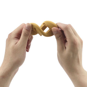 Sucette en silicone de qualité alimentaire pour bébé qui fait ses dents, vente en gros, nouveaux jouets doux pour bébé personnalisés, sans BPA, sucette en forme de baleine multicolore - Product Image 5