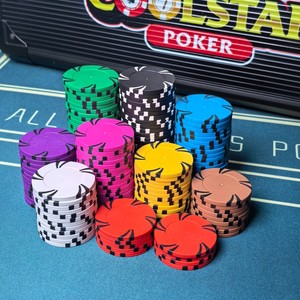 Fichas de Póker de Arcilla COOLSTAR de 40 mm, a Granel, con Ranura para Adhesivo Personalizado de 25,7 mm, Calidad de Casino, 14 g, Venta al por Mayor, OEM, Marca Privada - Product Image 1