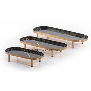 Bandeja de servicio de forma rectangular pulida Brillante De plata de acero inoxidable con mango de diseñador único chapado en oro a un precio impresionante - Product Image 5