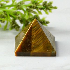 Pirámide de Ojo de Tigre de Cristal Feng Shui de 20-25 mm, Piedra Preciosa Natural para Fuerza, Enfoque y Energía Positiva - Product Image 1