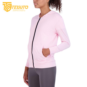 Sweat à capuche léger à manches longues UPF 50 + pour femmes respirant Full Zip Winter Workout Protection solaire avec col montant - Product Image 5