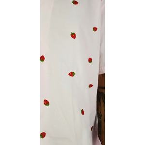 K-22 Chemise brodée rose de couleur fraîche pour hommes - Product Image 3