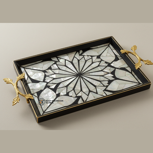El proveedor indio ofrece una lujosa bandeja de servicio rectangular de nácar (MOP) Negra e iridiscente con asas de hoja plateada - Product Image 1