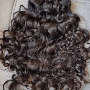 Extensiones de cabello humano rizado sin procesar de Temple Virgin Cabello indio crudo humano natural Paquetes de cabello alineados con cutícula de un solo donante - Product Image 1