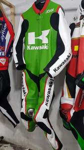 Combinaison de course en cuir pour moto, combinaison de moto en cuir épais, fabriquée au Pakistan, vêtements de moto, combinaison de course - Product Image 4